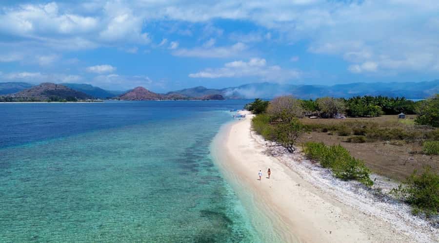 Private Snorkeling Gili Gede, GIli Asahan, Gili Goleng Tour - Pickup and the 2-Hour Ride to the Harbor