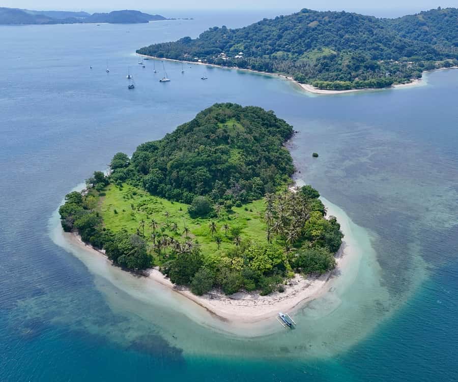 Private Snorkeling Gili Gede, GIli Asahan, Gili Goleng Tour - Gili Layar Free Time and Snorkeling: Calm Water Breaks and a Beach Lunch Option