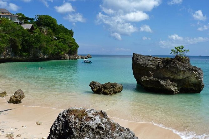 Private Tour Bali Beaches and Uluwatu Temple with Dinner - Jimbaran Bay Seafood BBQ Dinner: Beachside, Candlelit, and Mostly Loved
