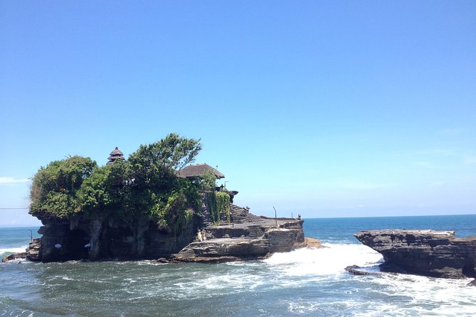Private Tour: Half Day Tanah Lot Sunset Tours - After sunset at Tanah Lot: included dinner and how to keep the day pleasant