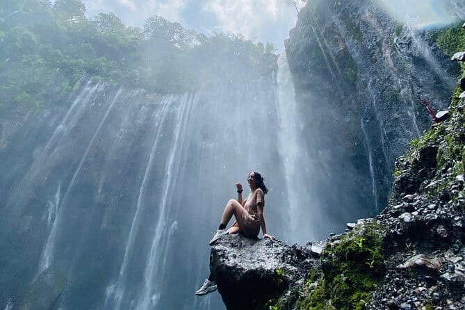 Private Tour in Tumpak Sewu Waterfalls from Malang or Surabaya - The guide and driver factor: Junia, Sandy, Arfi, and Bogel