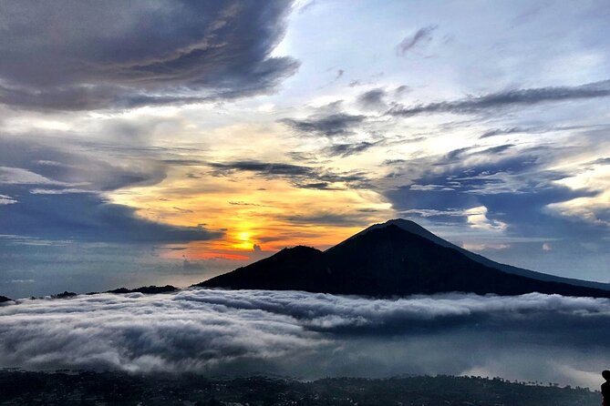 Private Tour : Mount Batur Sunrise Trekking With Private Guide - Breakfast on the Crater Rim: Simple Fuel That Actually Helps
