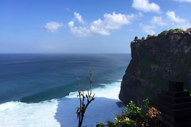 Private Tour Rafting Uluwatu Kecak Dance Sunset and Dinner in Jimbaran Bay - Private tour style and your guide: why it matters