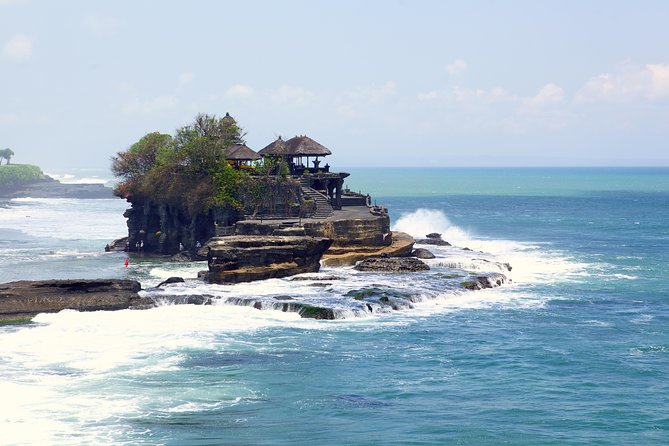 Private Tour: Ubud and Tanah Lot Day Tour - Sacred Monkey Forest Sanctuary: Jungle Walks and Tips for a Smooth Visit