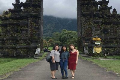 Private Tour: Ulun Danu Temple-Handara Gate-Wana Giri Hill&Tanah Lot Sunset - Wanagiri Hidden Hill: green viewpoints and the one admission fee you’ll pay