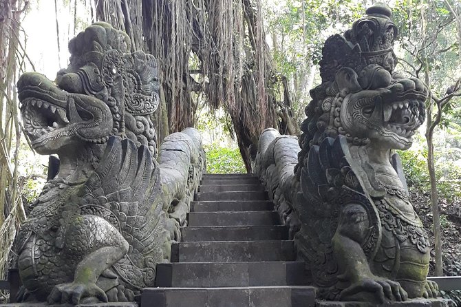 Private Tour:Your Program Highlight Tour with 10 Hours usage Bali Driver - Stop 5: Mal Bali Galeria in Kuta for a low-stress reset (1 hour)