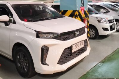 Private Transfer from Soekarno Hatta Airport to Jakarta Hotels - Ride Details Across Jakarta: Sedans, Vans, and the Real 2-Hour Clock