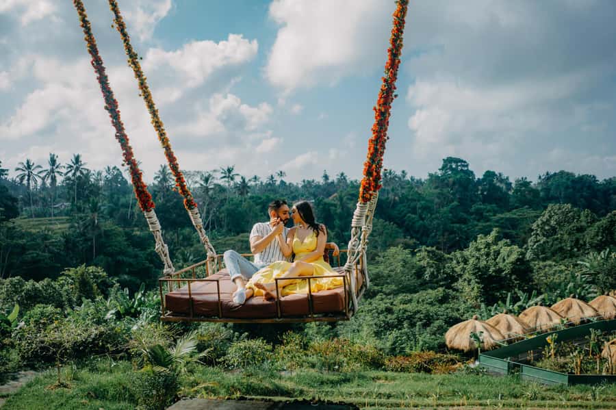 Private Ubud Tour With Professional Photographer with Edit - Stop 3: Kumulilir jungle-view stop for romantic final frames