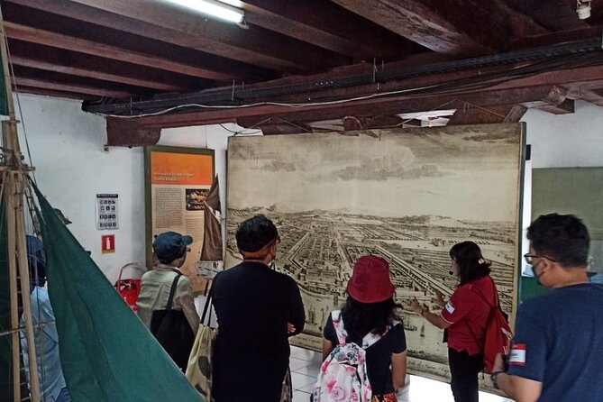 Queen of the East (Old Batavia) Walking Tour - Old Batavia on foot: what the 3-hour experience really gives you