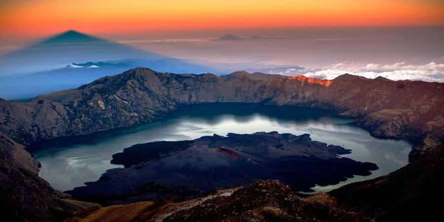 Rinjani Tracking 3D/2N - Day 1: Senaru to Sembalun Rim Through Dry River, Savannah, and Camp Setup