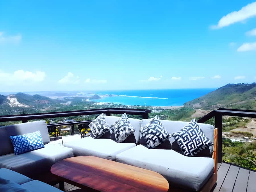 Sade Village, Kuta Lombok, and South Coasts: Private Tour - Pickup and logistics you can count on