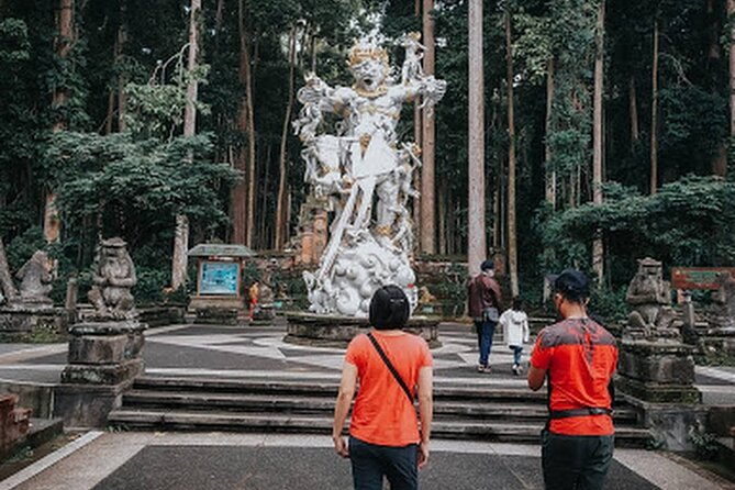 Sangeh Monkey Forest, Jatiluwih & Batukaru Temple Tour - Handara Kosaido Gate and Twin Lakes: Where the Photos Happen