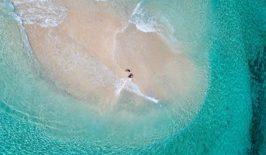 Secret Gili's Lombok: Gili Kondo, Kapal, Petagan, Bidara - Gili Bidara: Clear Water, White Sand, and Peace