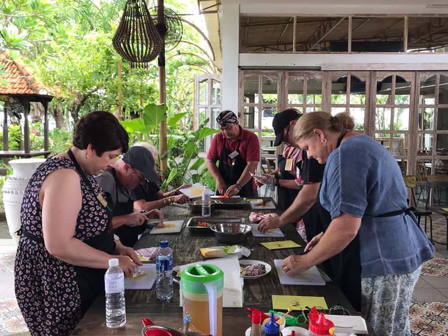 Seminyak: Balinese Cooking Class & Market Tour - Key Takeaways Before You Go