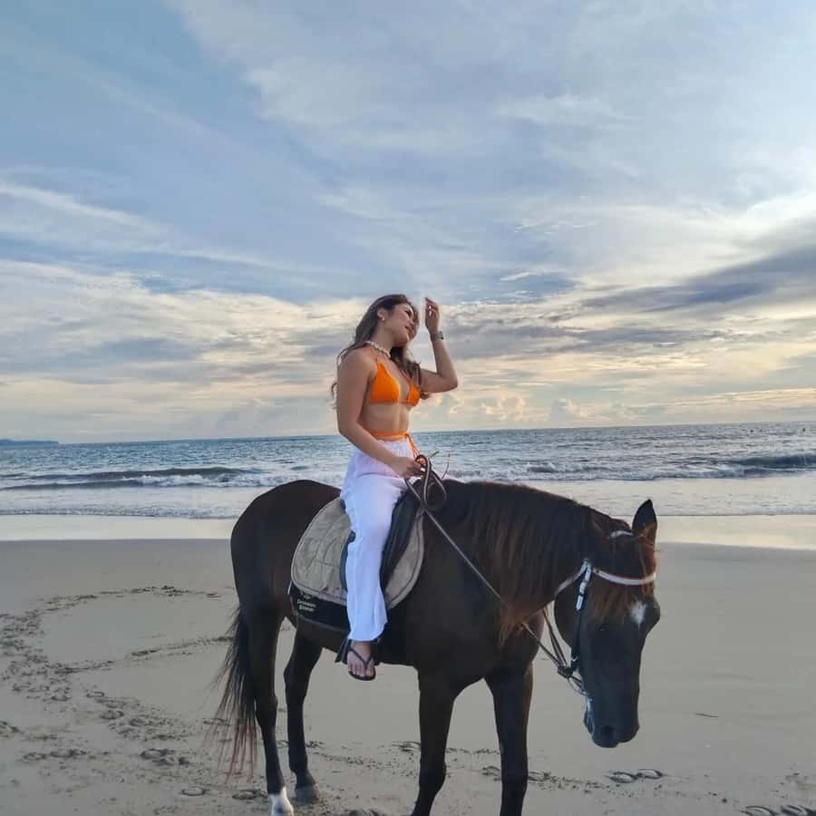 Seminyak Beach Horse Riding Experience - Guides and Groom Energy: Friendly, but Ask the Pace