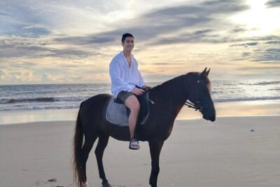 Seminyak Horse back riding In the beach - The one-hour route: quiet sand, ocean sound, and a surf view