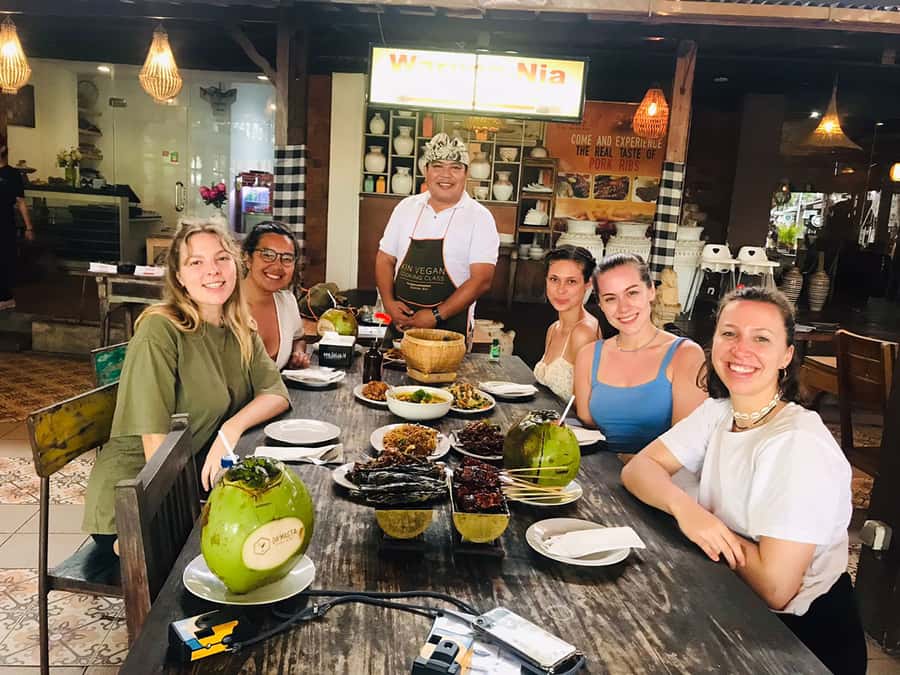 Seminyak: Vegetarian Cooking Class - Back to the kitchen: how the cooking steps actually connect