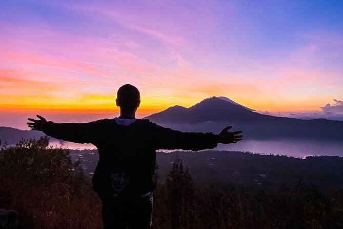 Sharing Mount Batur Sunrise Trekking And Natural Hot Spring - Summit Breakfast at Sunrise: Why Eating at the Top Is a Big Deal