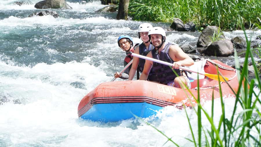 Sidemen-Bali: Private Rafting Telaga Waja River with Lunch - The 2.5-hour Telaga Waja descent: rapids, waterfalls, and jungle views