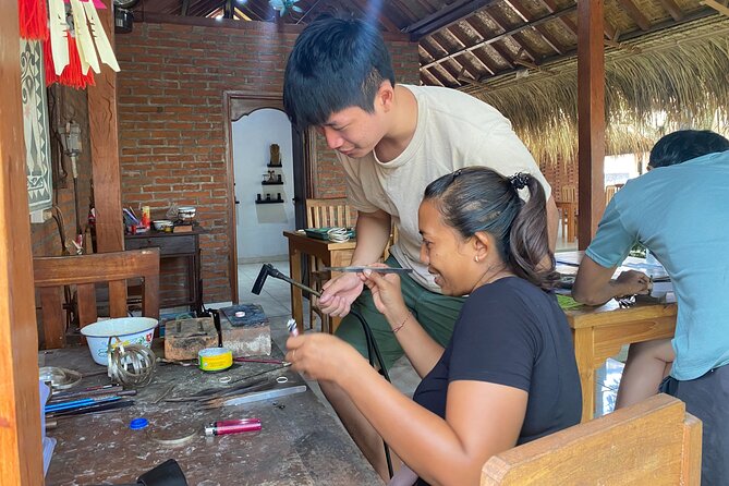 Silver Making Jewelry Class in Ubud with Transfers - Inside Jawan Silver: what the studio experience feels like