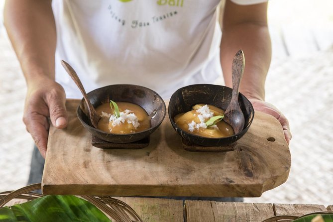 Small-Group Farm Tour & Balinese Cooking Class in Ubud with Kadek - What to pack and how to handle the heat on a working farm