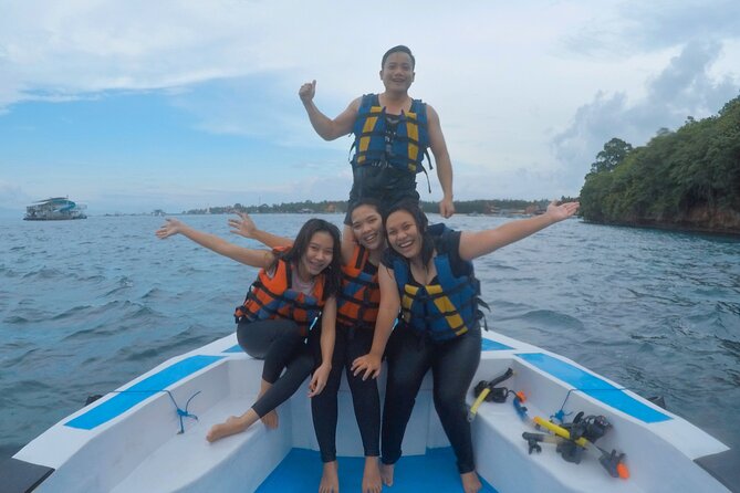 Snorkeling 4 Spots, Manta Rays, Tembeling Pool & Kelingking Beach - El Moon Penida lunch break: a reset before the viewpoints