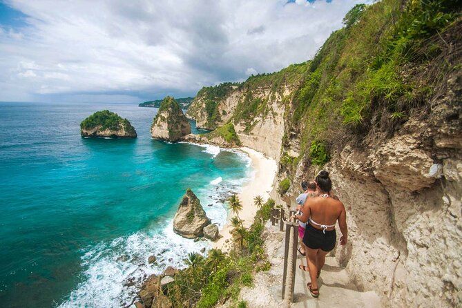 Snorkeling Adventure with East Nusa Penida Tour All Inclusive - Atuh King Five and the Molenteng Tree House (Raja Lima / Thousand Island)