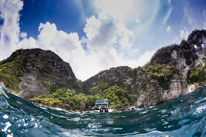 Snorkeling Trip Nusa Penida Bali - Stop three: SD Manta Point and the northern reef current