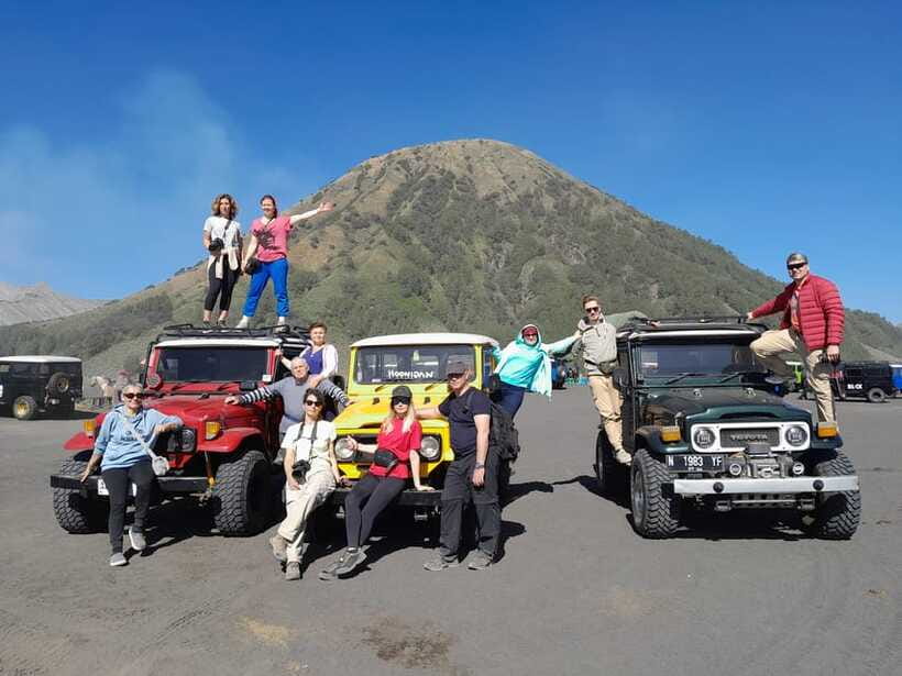 Start From Surabaya: Mount Bromo Sunrise Shared Guided Tour - Mount Batok and the Tengger sand sea: why that stop feels different