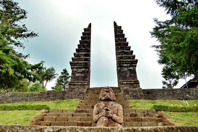 Sukuh and Cetho Temple Tour from Yogyakarta - Temple Time vs. Road Time: The 10–12 Hours Reality Check