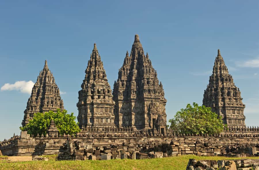 Sultan Palace, Water Castle & Prambanan Temple Guided Tour - Who should book this guided day trip?