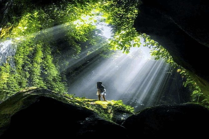 Sunrise At The Gate Of Heaven Lempuyang Bali - Sunrise at the Gate of Heaven: Why this timing matters