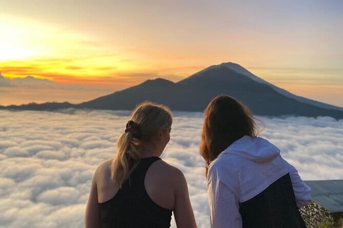 Sunrise Hike + Breakfast with Local Guide & Hotel Pickup - Key Things I’d Plan Around