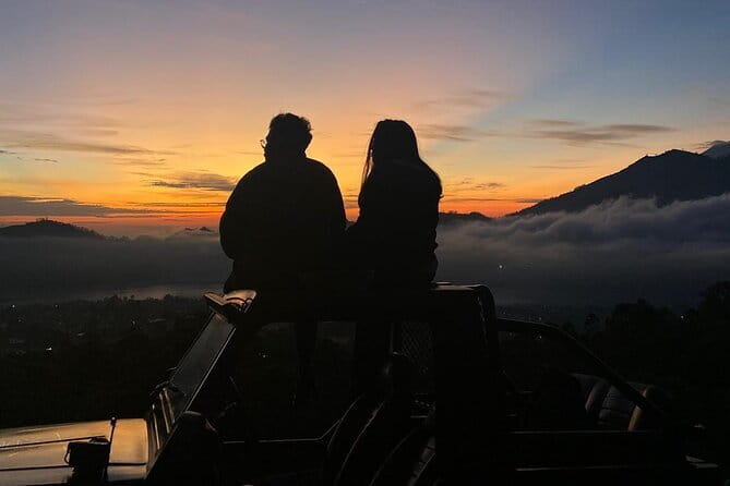 Sunrise + Jeep + Photographer - Base Camp to Sunrise Point: The Part That Gets Your Photos Right