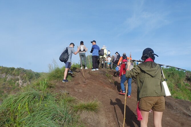 Sunrise Trekking / Hike Mount Batur Private & Natural Hot Spring - Summit Timing: Breakfast at 5:45 a.m. and the Sunrise Payoff