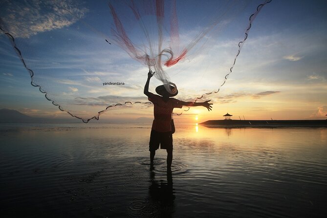 Sunrise With Fisherman Shot Tour in Bali - Meeting Yande Ardana: guide, photographer, and punctual problem-solver