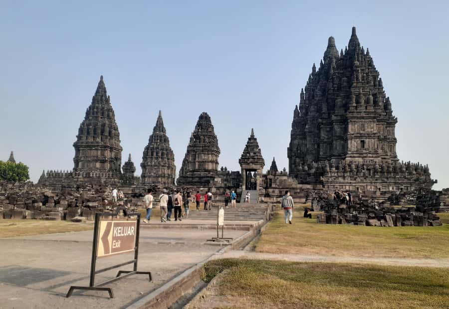 Sunset at Prambanan & Including Ticket Ramayana Ballet Show - Sunset at Prambanan: A Day Built for the Best Light