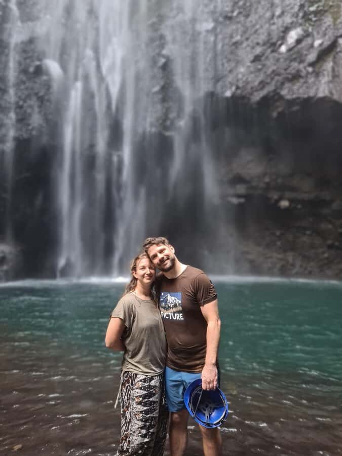 Surabaya: Bromo Sunrise & Madakaripura Falls Full-Day Tour - The Sea of Sand and the jeep ride: why the approach is part of the show