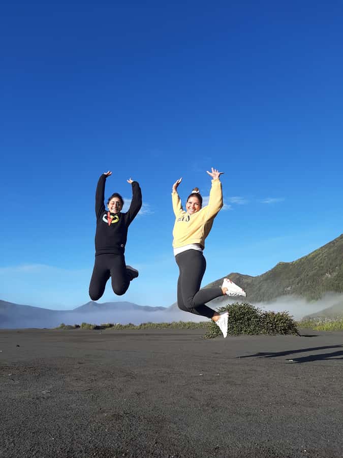 Surabaya: Budget Friendly Private Bromo Sunrise Tour - Down to the sea sand and the “whispering sand” moment