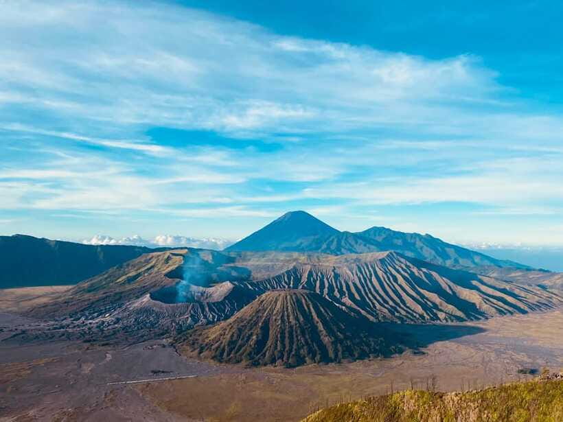Surabaya/Malang: 3-Day Tumpak Sewu Bromo Ijen Volcano Tour - Guesthouses, Breakfast, and the Real Comfort Level