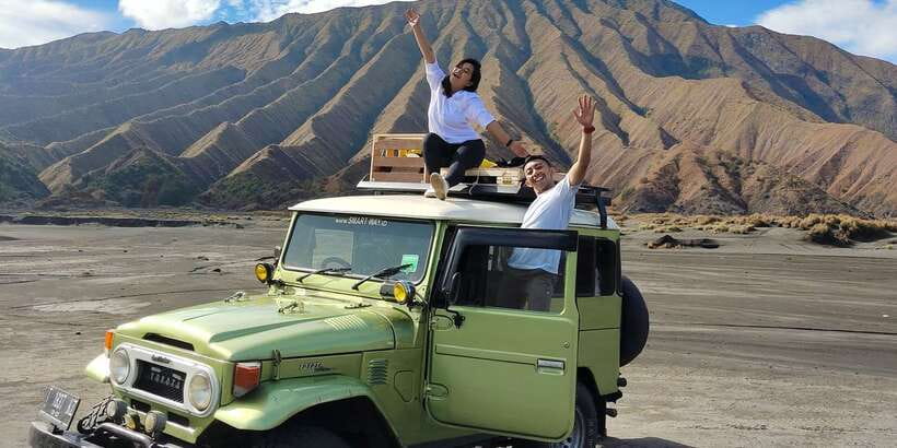 Surabaya / Malang: Bromo Serenity Morning Ultimate Tour - Widodaren (Dinosaurs Valley) and Love Hill: Variety After the Main Crater