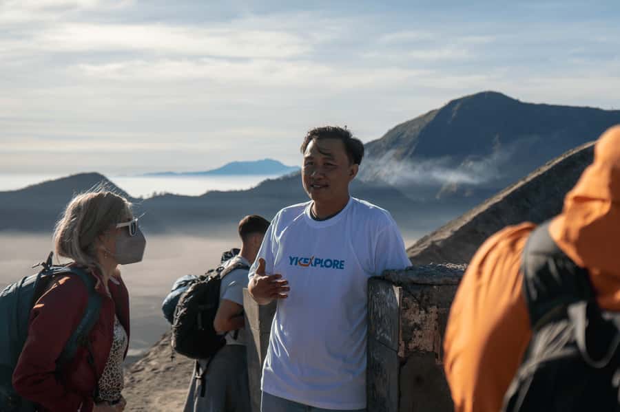Surabaya/Malang/Probolinggo: 2D1N Bromo Ijen W/Bali Drop-off - The crater lake sunrise: when the colors show up