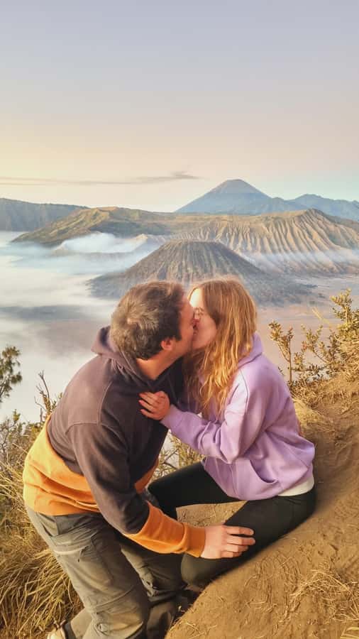Surabaya: Mount Bromo Sunrise Efficient 1 Day Tour - A sunrise day at Bromo that’s actually efficient