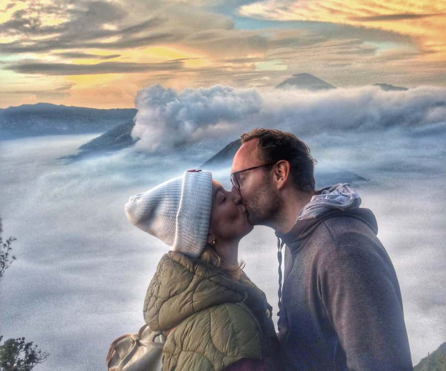 Surabaya: Mount Bromo Sunrise Shared Tour all Included - Key highlights at a glance