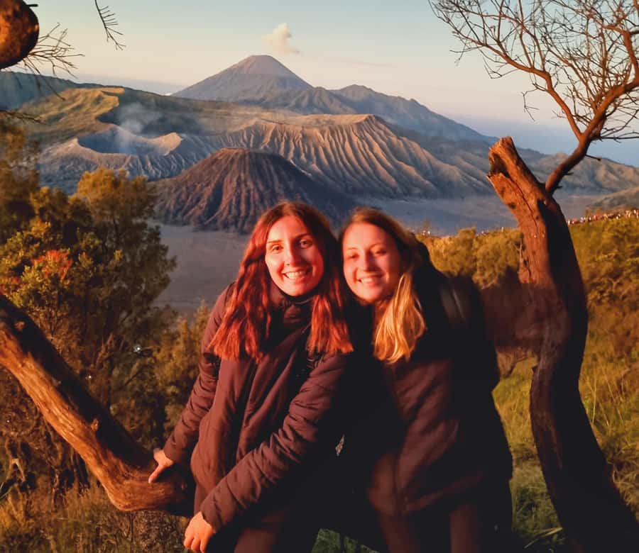 Surabaya: Mount Bromo Sunrise Shared Tour all Included - Breakfast at the end: a local buffet that actually helps