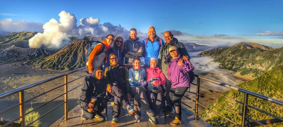 Surabaya: Mount Bromo Sunrise Shared Tour all Included - Leaving Surabaya and switching to a 4WD Jeep