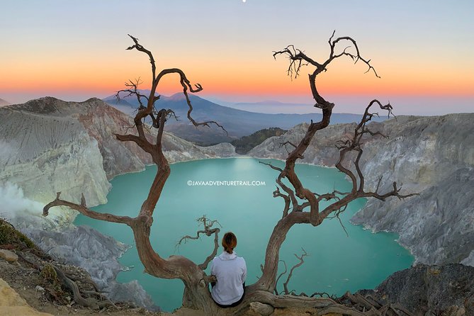 Surabaya - Mount Bromo – Tumpak Sewu Waterfall – Ijen Bluefire Tour - Bali 4d3n - Day 3: Tumpak Sewu Waterfall starts early for a reason