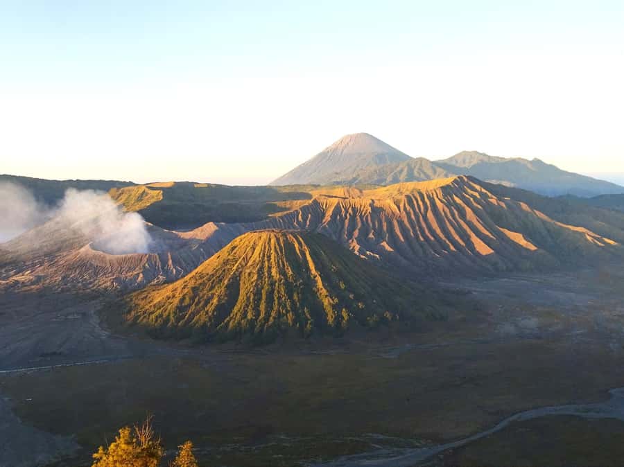 Surabaya or Malang : Bromo, Tumpaksewu waterfall in 2 days - Price and value: what $230 covers (and what it doesn’t)