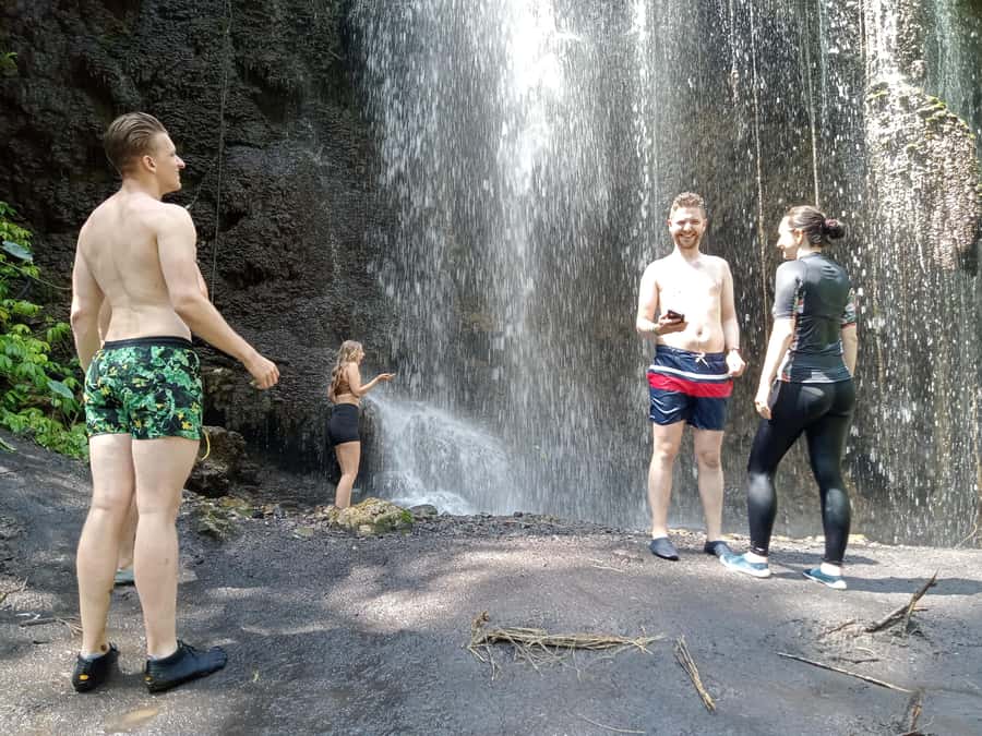 Surabaya or Malang: Tumpak Sewu Waterfall Share Guided Tour - Tumpak Sewu’s big “curtain” waterfall and why it feels different