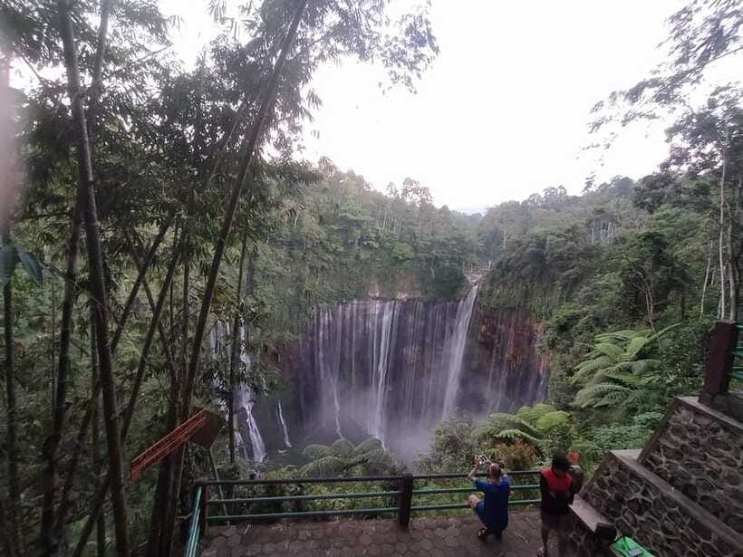 Surabaya or Malang: Tumpak Sewu Waterfall Share Guided Tour - Weather, closures, and the one reality of nature tours